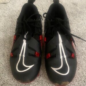 Nike Mens Black/Red Football/Soccer Cleats with White Swoosh and Red Accents